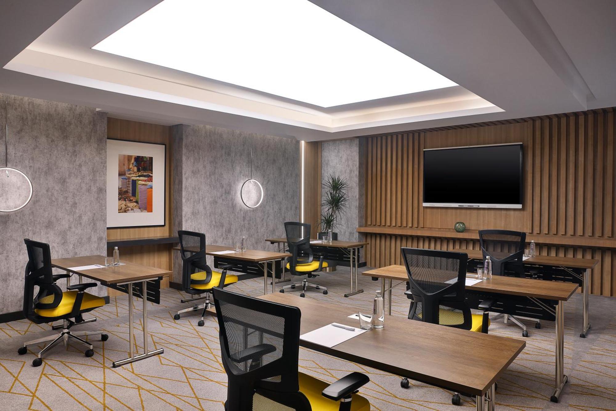 Holiday Inn & Suites - Al Khobar By Ihg Exterior photo