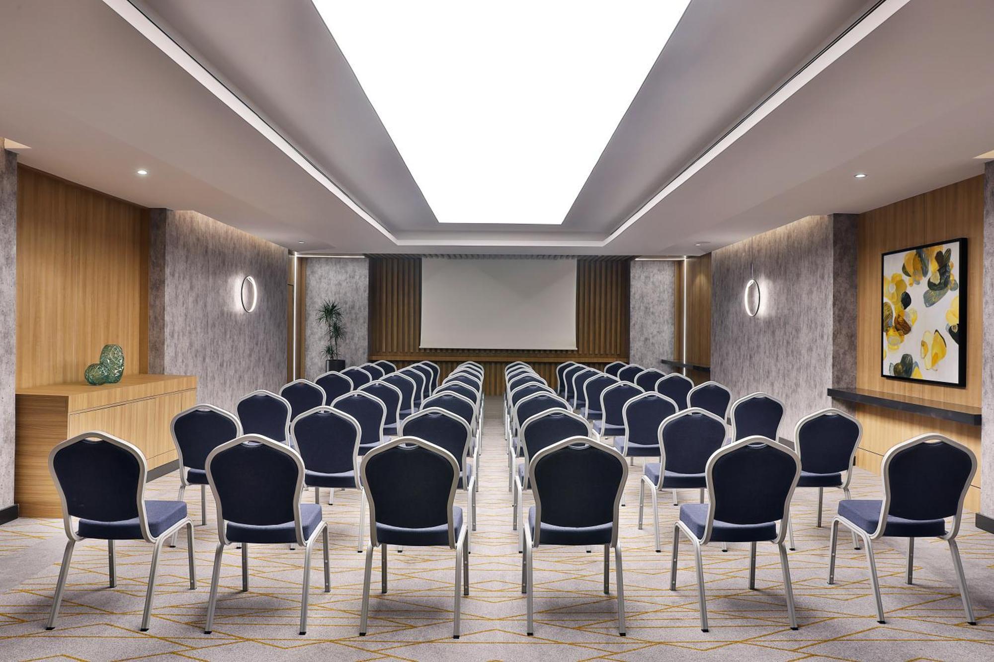 Holiday Inn & Suites - Al Khobar By Ihg Exterior photo